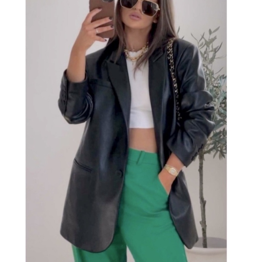 ZARA Women's Vegan Faux Leather Blazer Black Single Button Closure Medium Butter